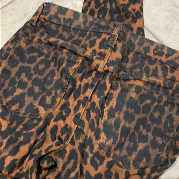 Joe’s Wild Print Skinny - Picture 3 of 4